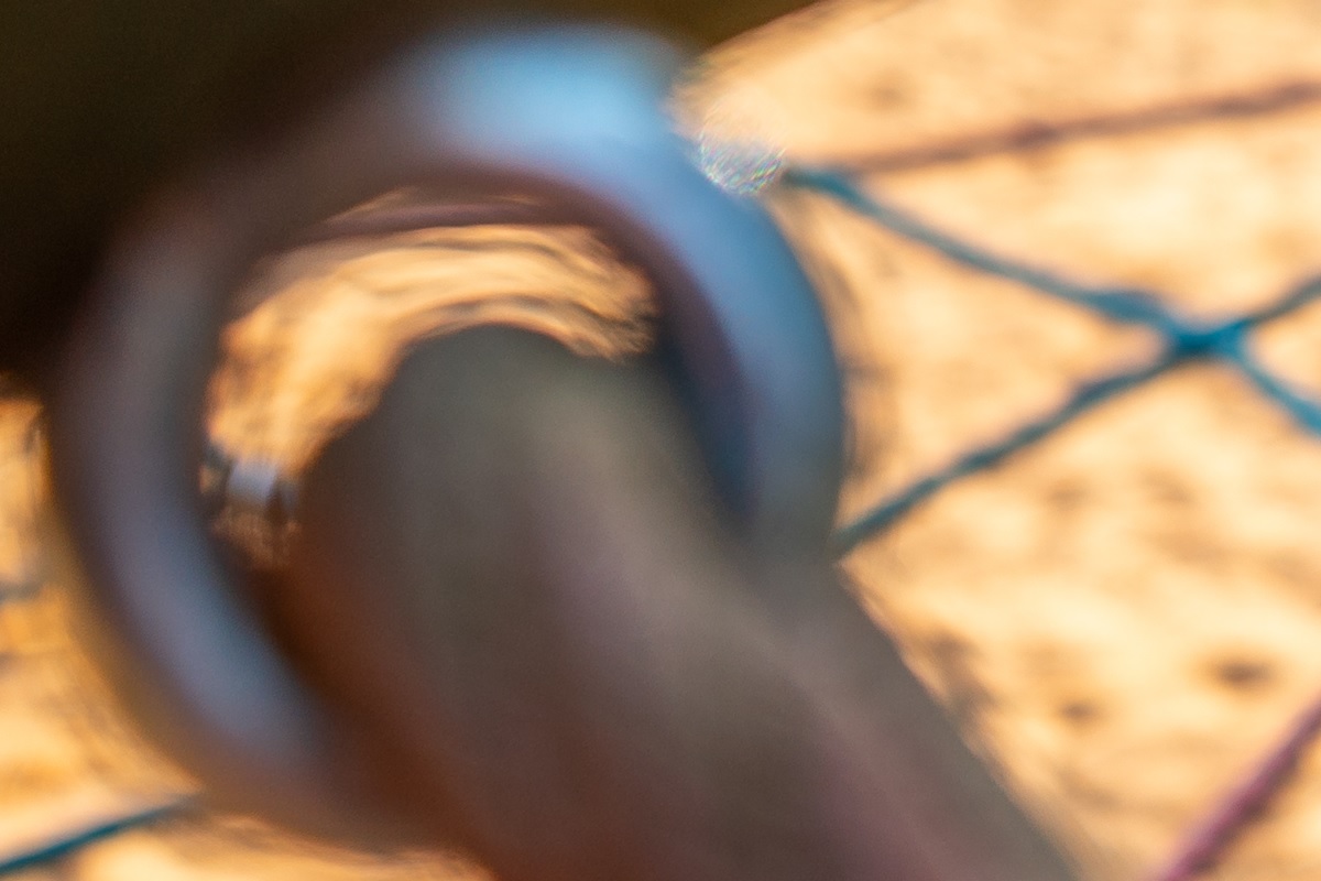 Vergrößerung vor der Schärfeebene / Enlargement in front of focus plane