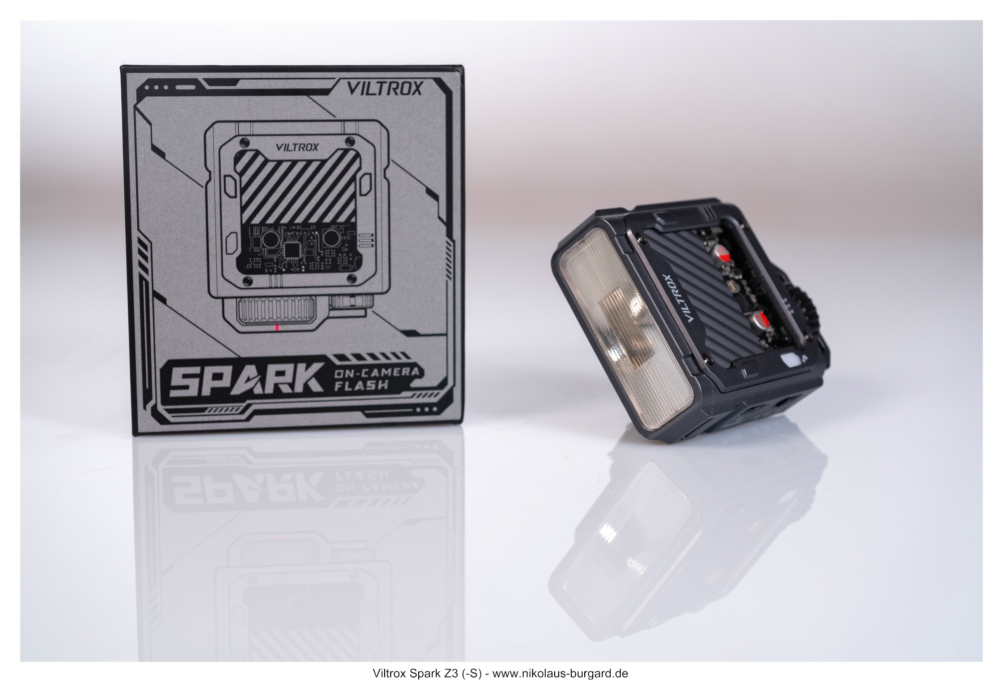 Accessory: Viltrox Spark Z3 (Flash)
