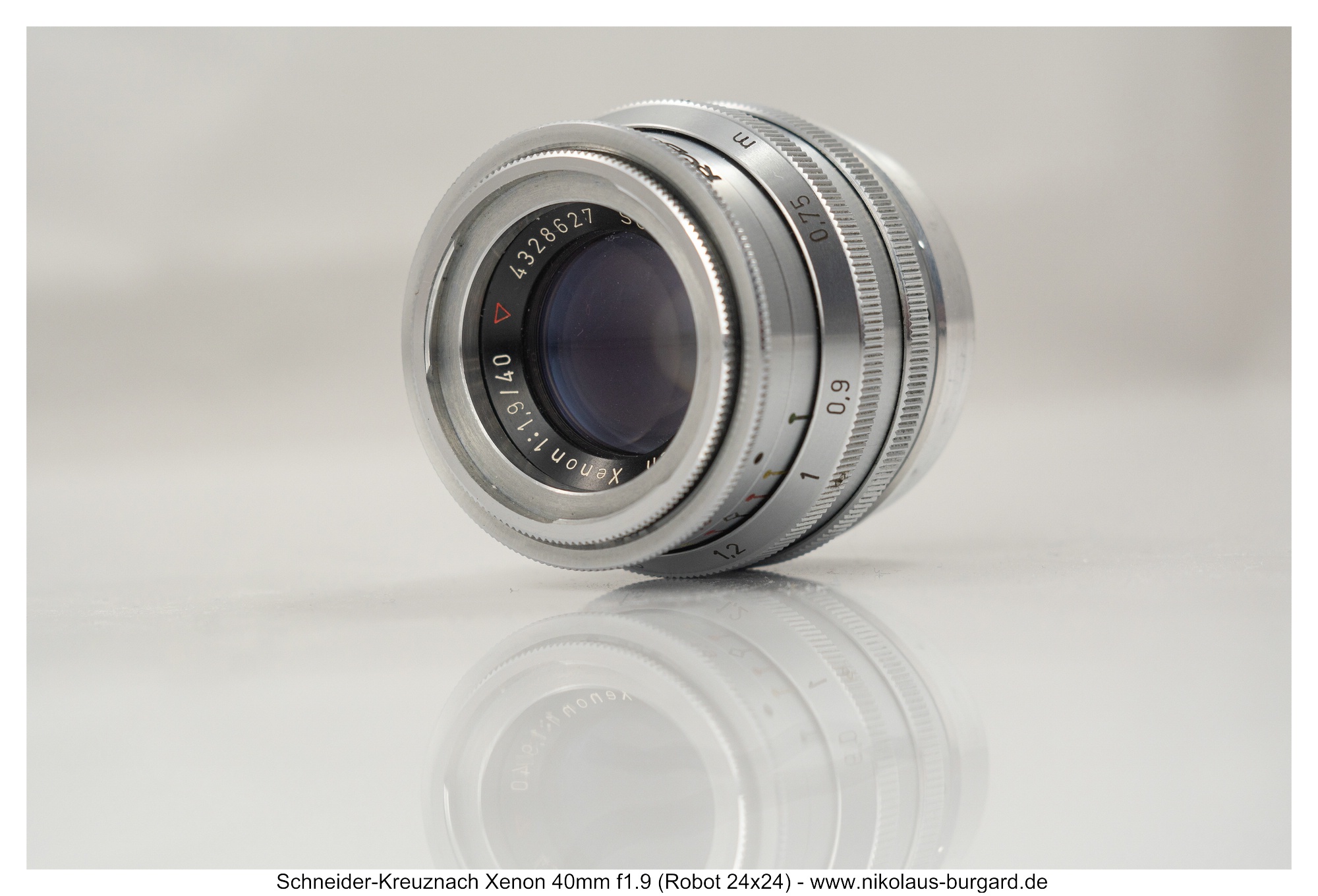 Schneider-Kreuznach Xenon 40mm f1.9 (Robot 24x24) - Nikolaus Schneider-Kreuznach Xenon 40mm f1.9 (Robot 24x24) - Nikolaus