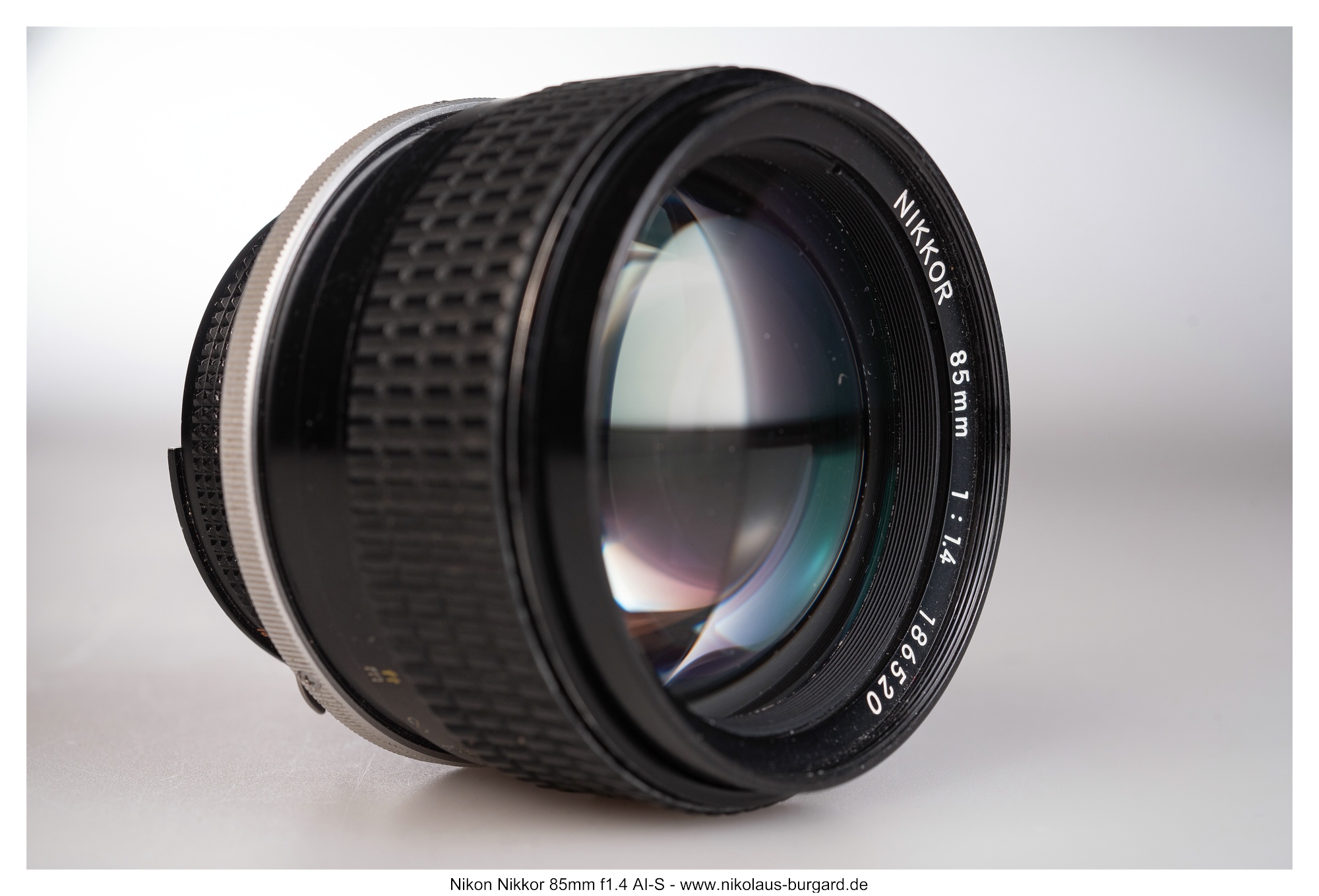 Nikon Nikkor 85mm f1.4 AI-S