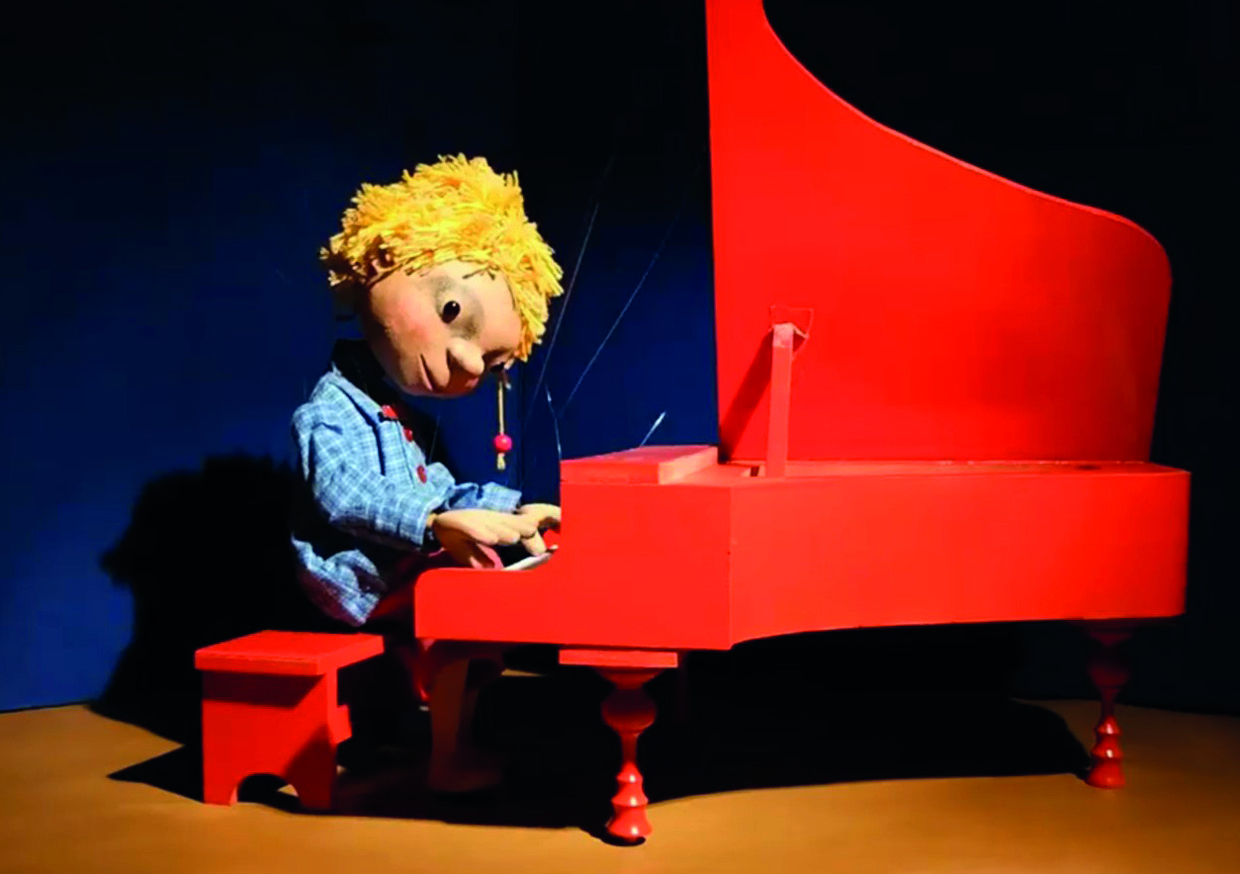 Willi spielt Beethoven: blaue bühne