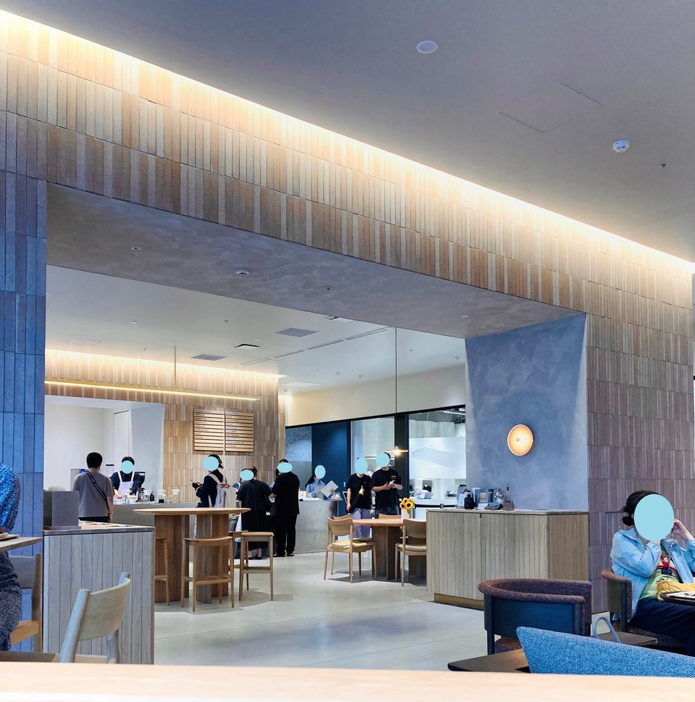 BLUE BOTTLE COFFEE 名古屋栄カフェ