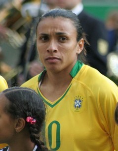 Fünffache Weltfußballerin Marta möchte jetzt endlich Weltmeisterin werden
