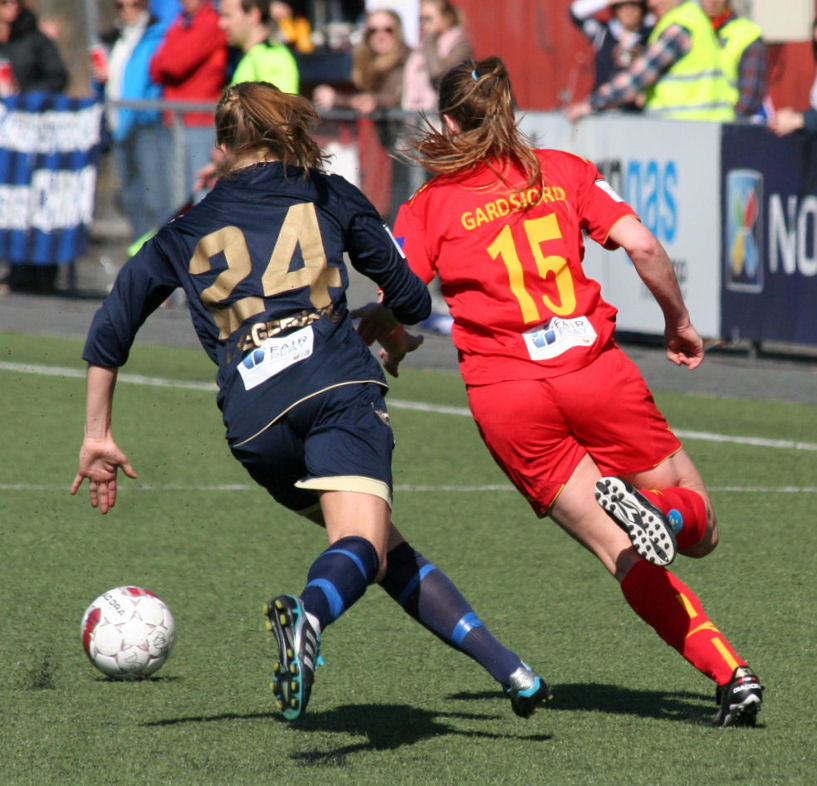 Ada Stolsmo Hegerberg (Rn. 24), Hedda Strand Gardsjord