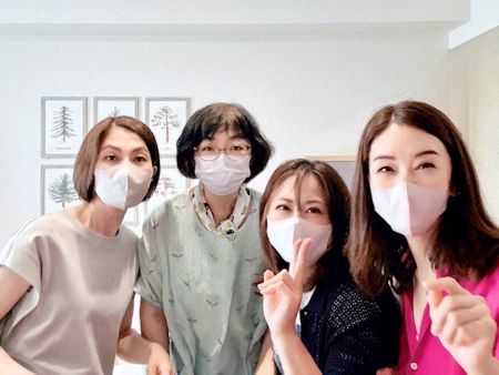 千葉県柏市アロマ・リンパドレナージュ・リフレ・整体 セラピスト養成スクール 東京リラックセーションアカデミーハンドマッサージ1日講習受講生