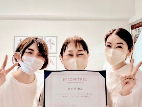 東京リラックセーションアカデミーリンパケアリストコース卒業！ボディセラピストコース在校生の方と