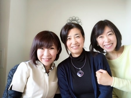 リンパケアリストコース在校生河西さんとリンパケアリストコース卒業生栗原さん
