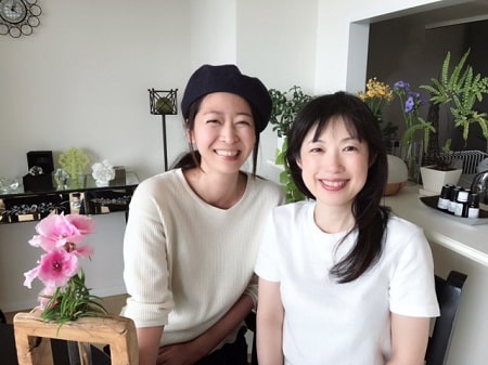 リンパケアリストコース在校生長谷川さんとボディセラピストコース在校生稲生さん