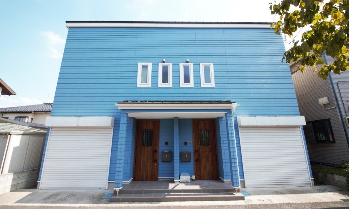 フリーレント付きました！埼玉県春日部市の賃貸ガレージハウス【春日部ガレージハウス】
