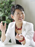 取締役 加藤 亜弓
