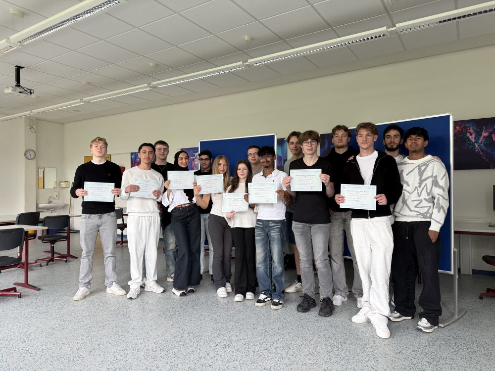 Diplôme d’études en langue française erfolgreich bestanden!