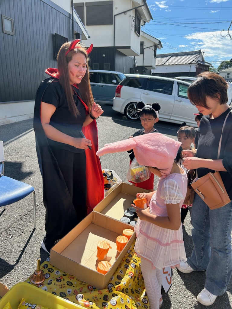 紙コップビリビリくじびき