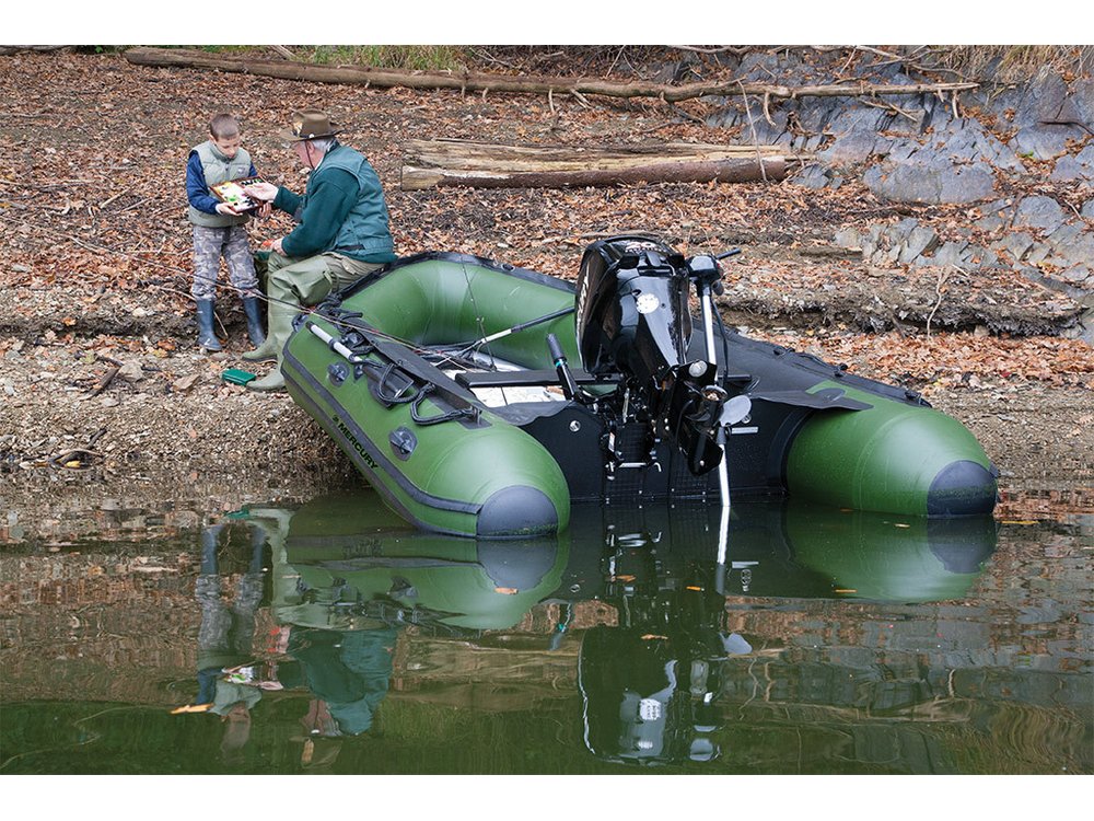 Vielseitig. Robust. Bereit. Die Adventure-Serie. Gemacht für Naturliebhaber und Outdoor-Typen. Stark gebaut für raue Bedingungen. Perfekt angepasst für Nervenkitzel auf dem Wasser.