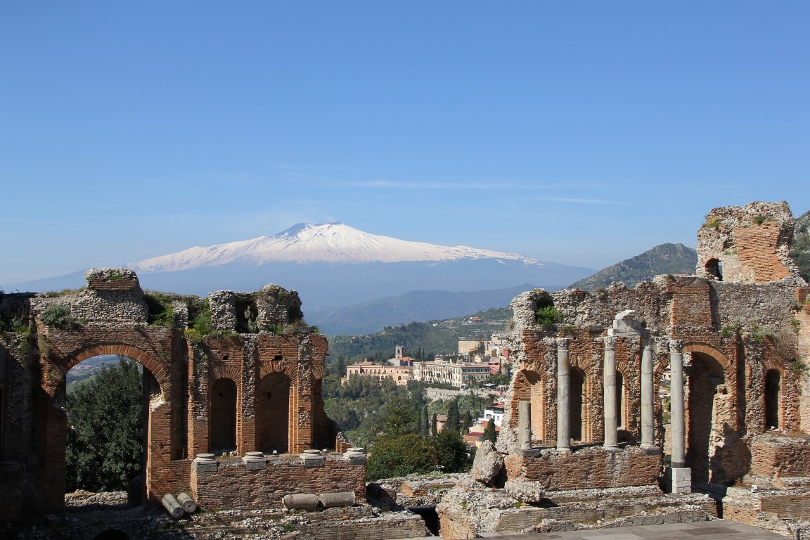 Anfiteatro Greco | Taormina | Vista sul Etna I