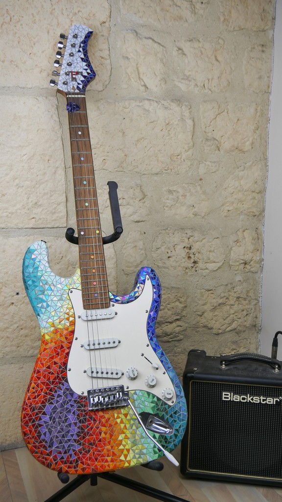 guitare décorative