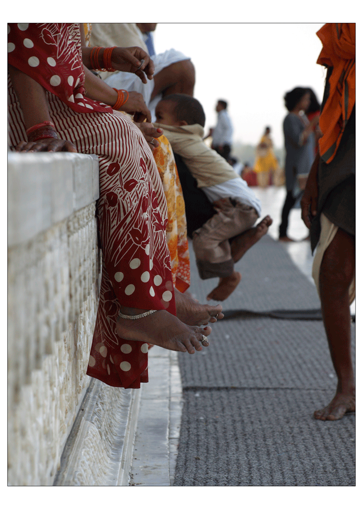 Happy toes - INDIA 2009 - Around the Taj Mahal in Agra