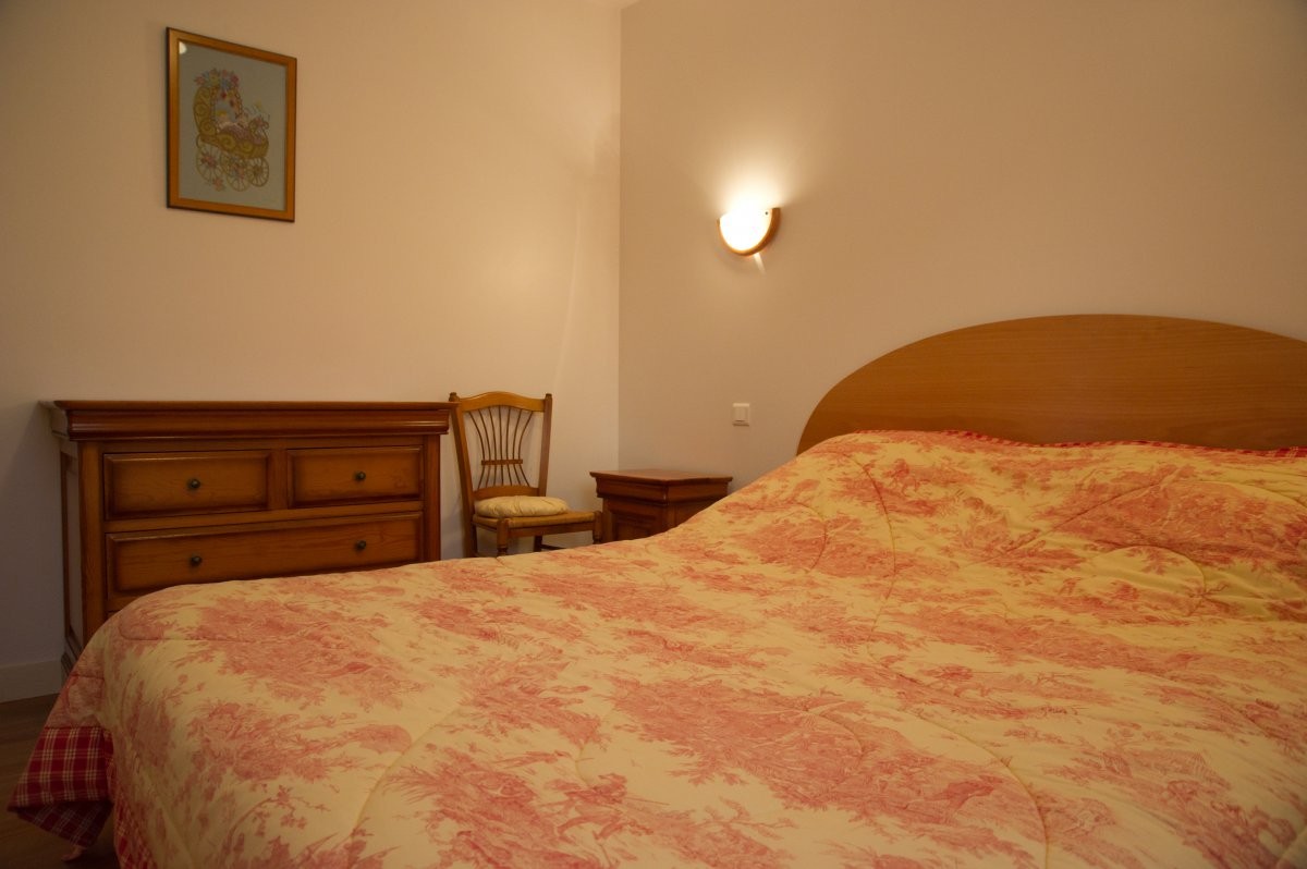 chambre à coucher RDC
