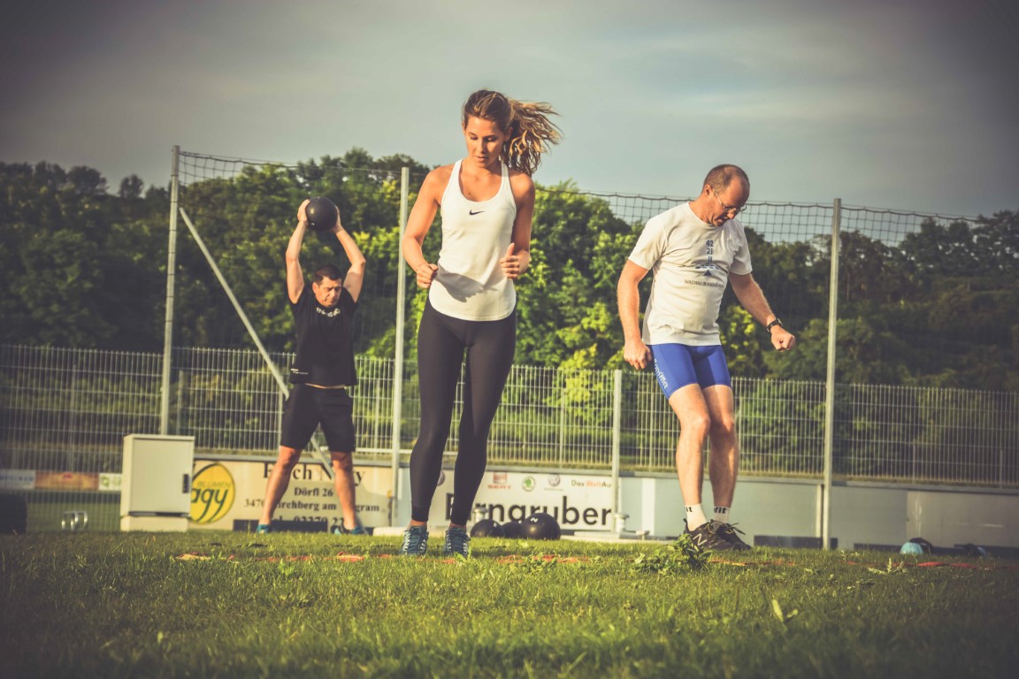 Outdoor Gruppentraining Niederösterreich - hybrid8