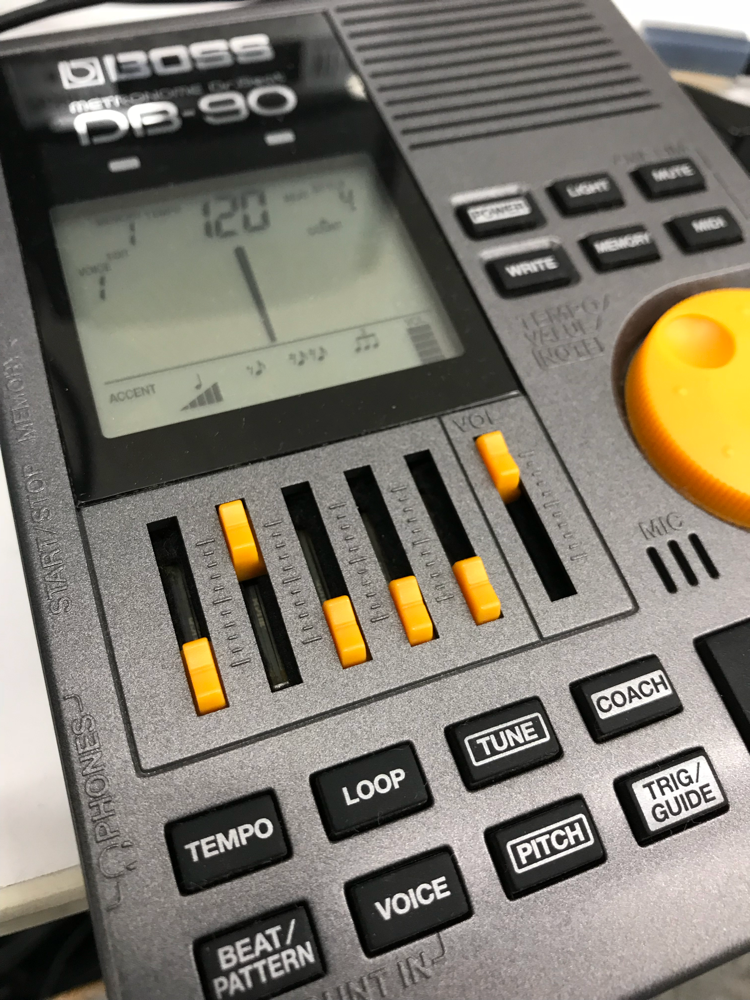 BOSS DB-90 クリック （BOSSのDB-90。 - 市川市の浅見由加こども