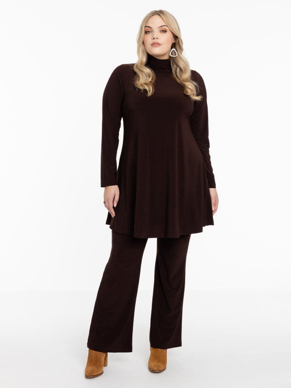 Basis kleding in de grote maten Basis dames mode vinden Only Diva s
