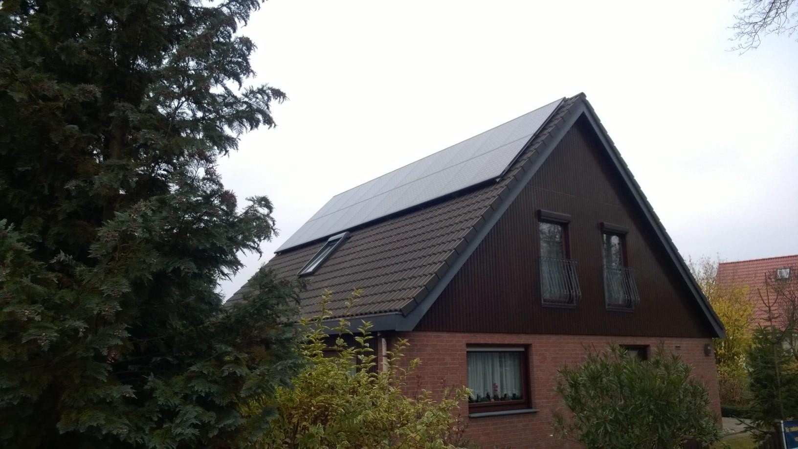 6,54 Sunpower mit Solaredge Wechselrichter in Panketal bei Berlin