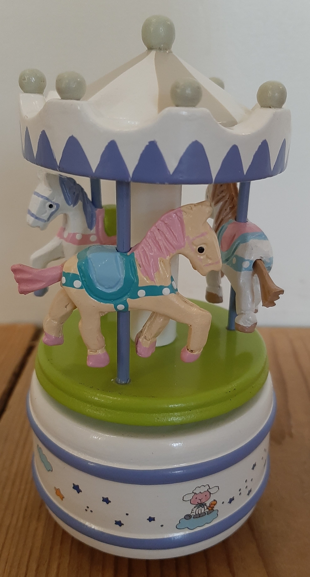 Muziekdoos carrousel  € 18,95