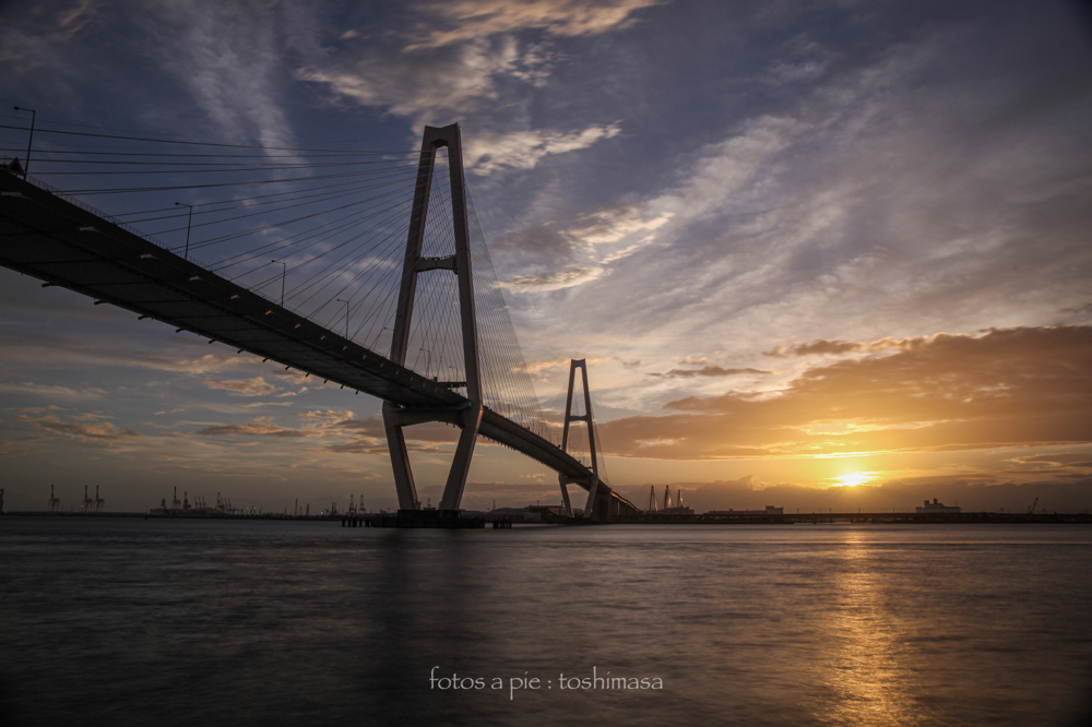 CanonEOS5Dmk2 CanonEF24-70mmF4L iso100 28mm f10 4" M ND1000 photo : toshimasa
