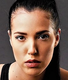 Anna K - 18044