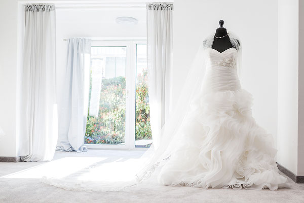 Brautkleid_mit_Tüll_curvy_große_Größen_plussize_von_Wundervoll_Braut_in_Hannover_Isernhagen