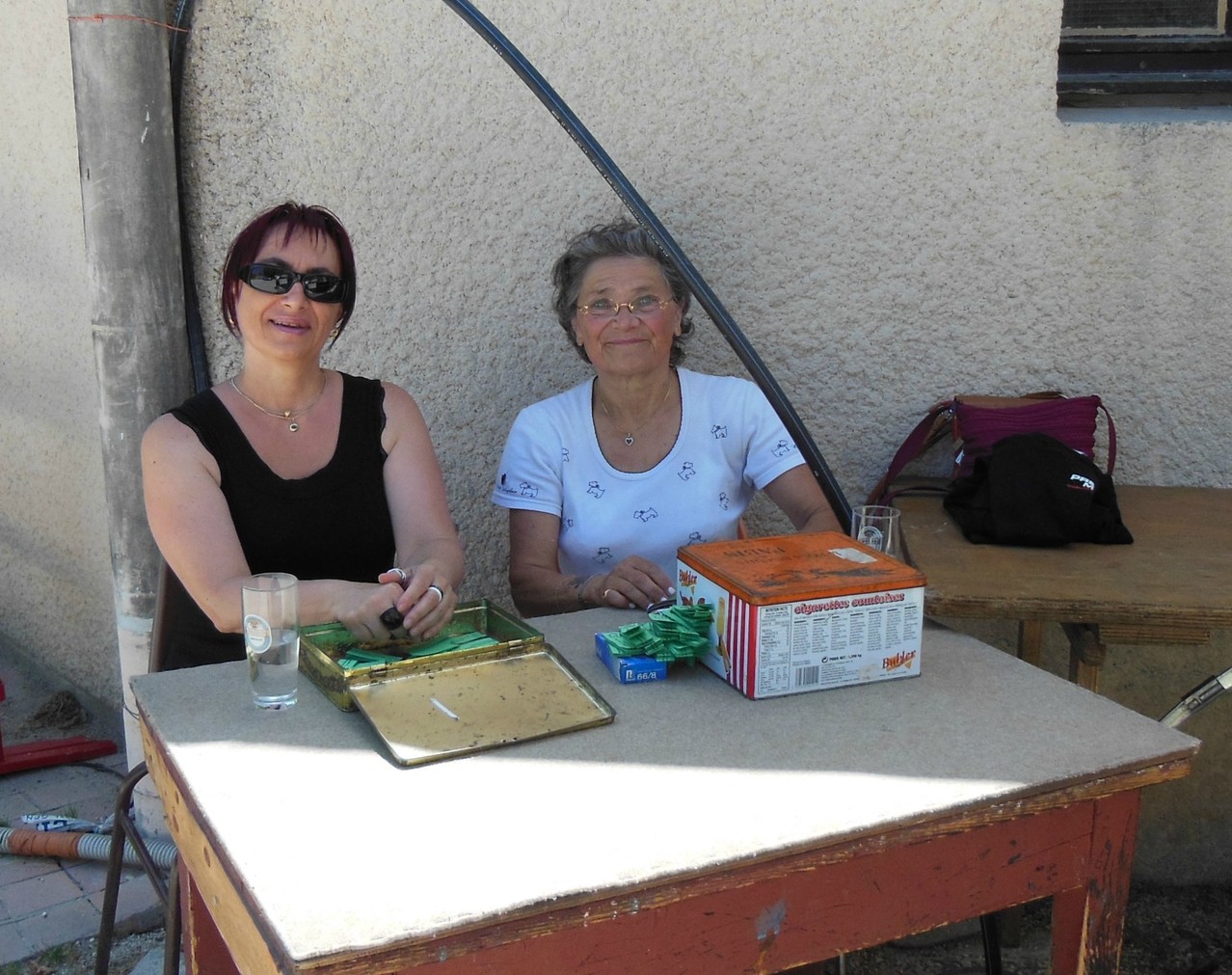 Les filles bénévoles pour le SCP