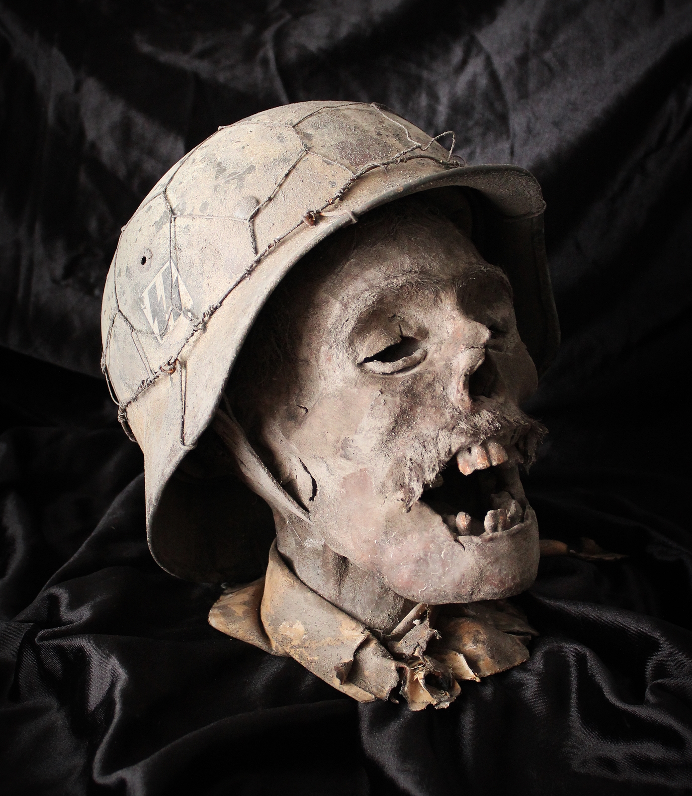 Mummified head soldier