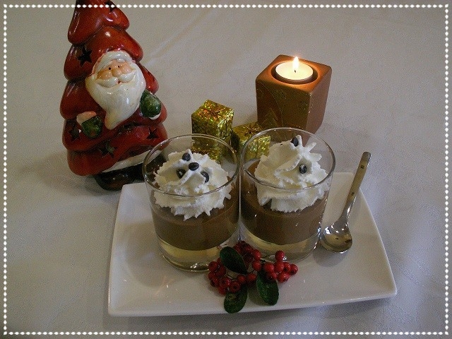 Mousse al cioccolato e panna