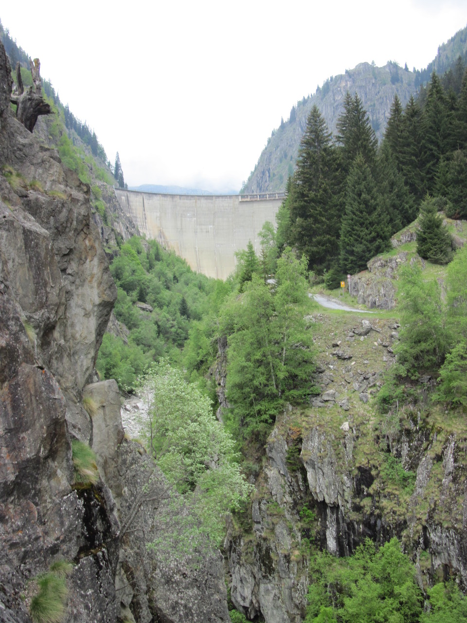 Staumauer Gebidem