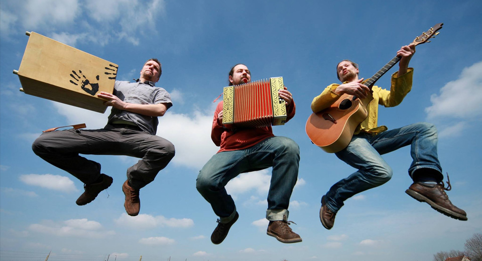 LES GAMBES ED MIN PIED (Chansons folk traditionnelles en Picard) 3 sets à 20h, 21h, 22h
