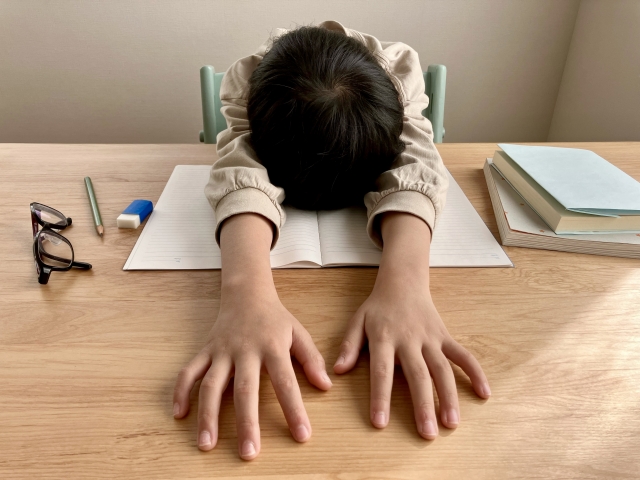 「お母さんが言うから、勉強する気がなくなった！」