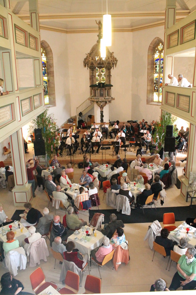 Ein schönes Abschlussbild mit Blick in die Trinitatiskirche!