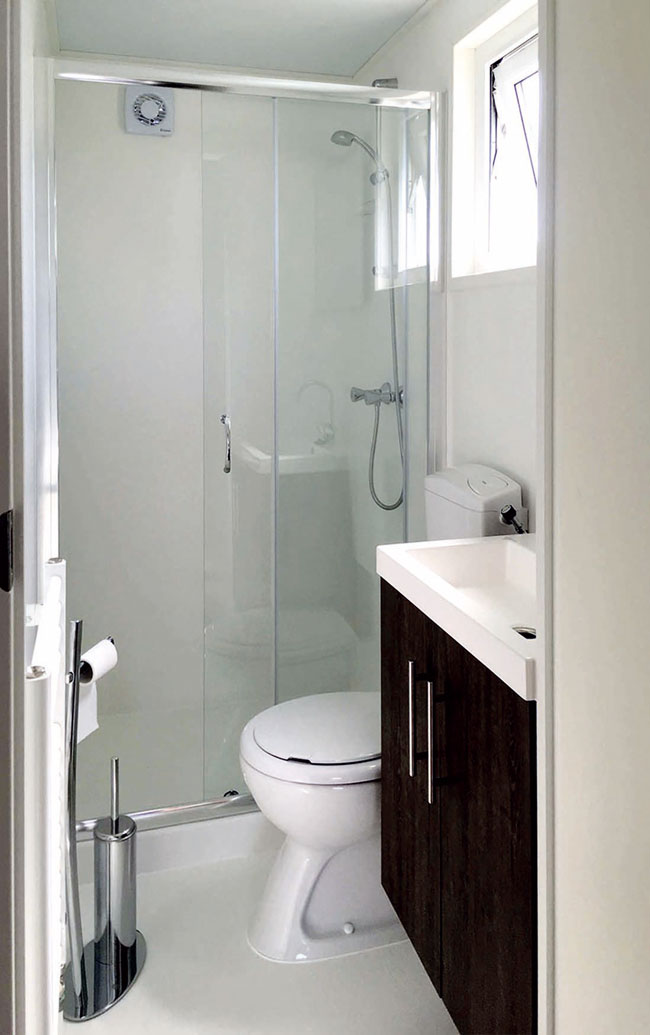 Das Badezimmer des Chalets Oceanside Zeeland