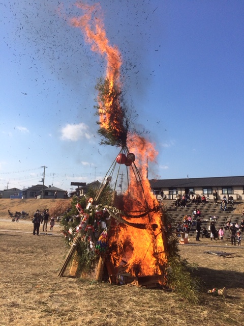 どんど焼き３
