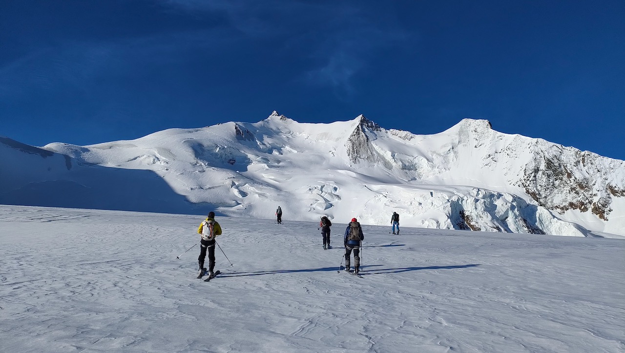 Auffahrtstourentage mit Nadelhorn 4327m
