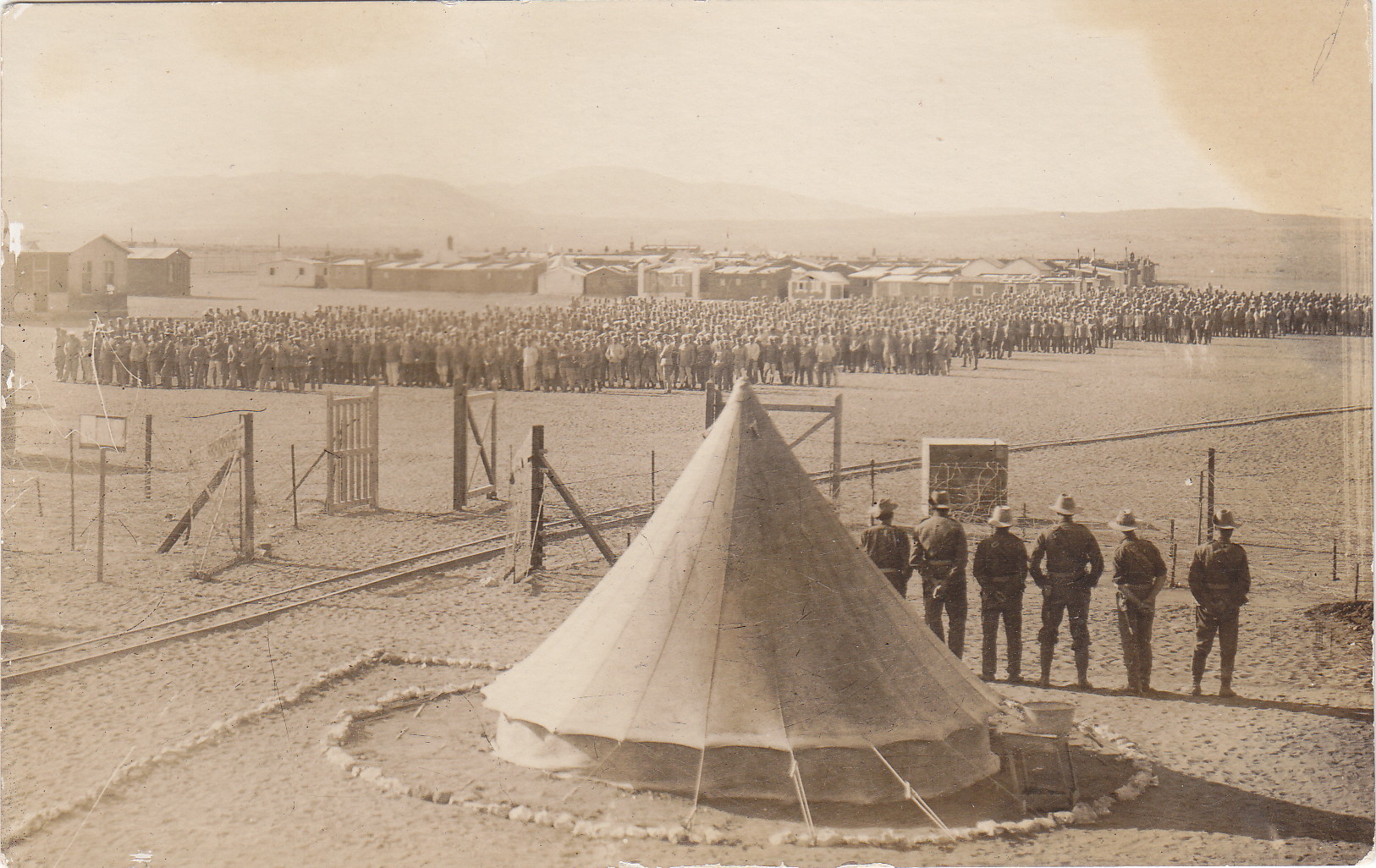 Das Gefangenenlager von Aus 1916-1917