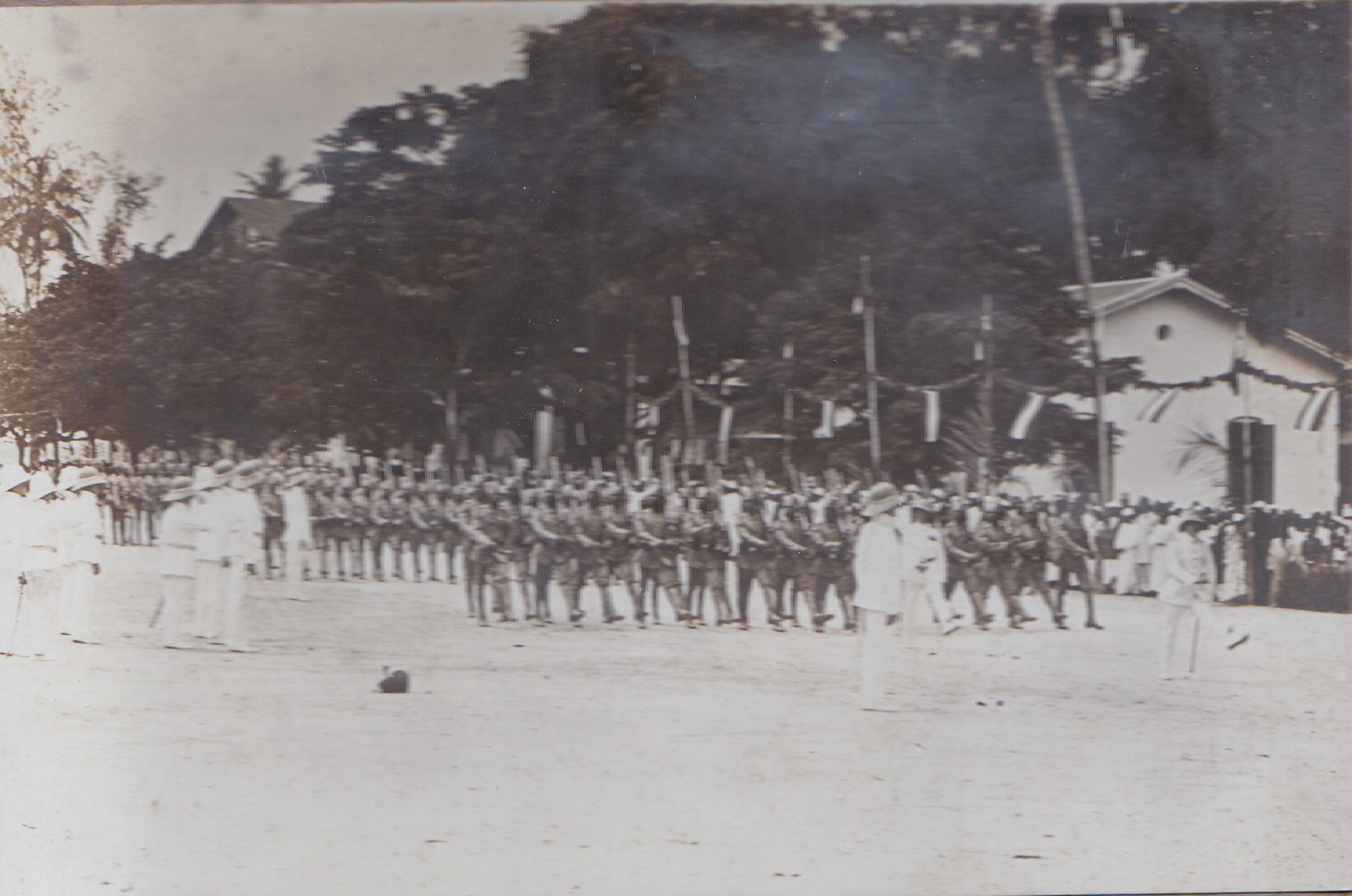 Parade in Deutsch-Ostafrika II