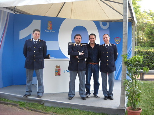 Insieme alla Polizia Postale e delle comunicazioni maggio 2011