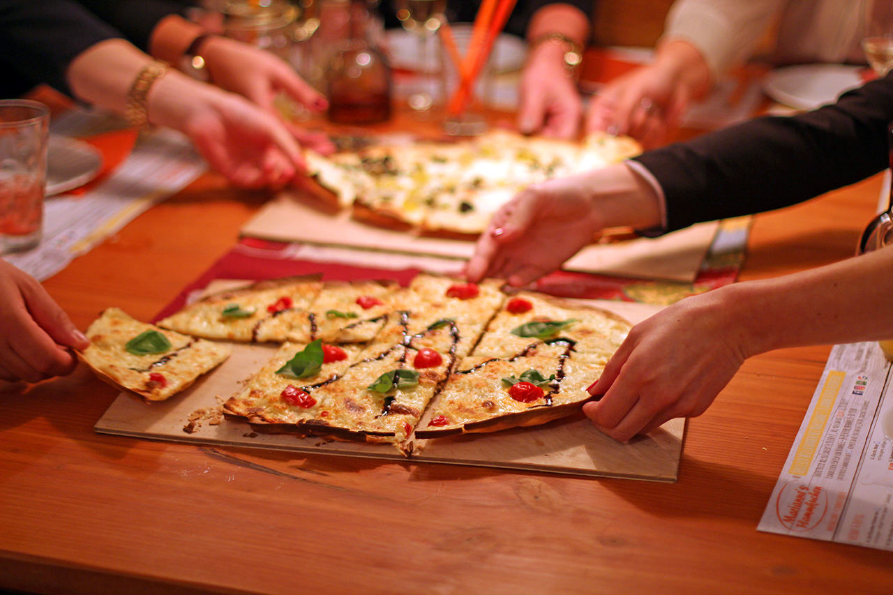 Willkommen bei Marianne&amp;#39;s Flammkuchen. Wir freuen uns auf Ihren Besuch ...