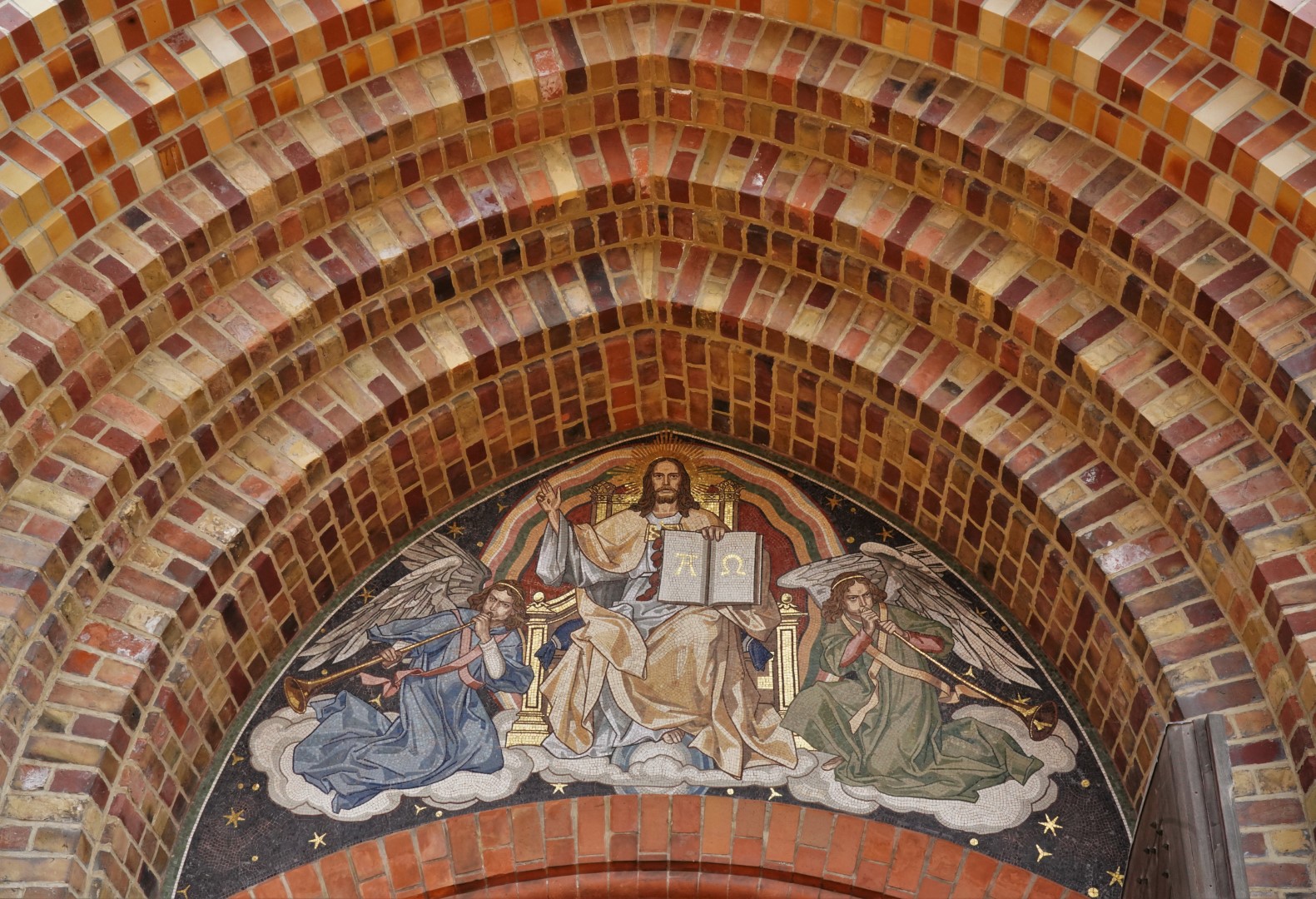 Eingangsportal des Dom zu Schleswig