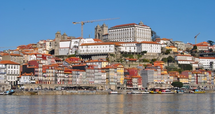 Portos beste Aussichtspunkte - Flussufer Vila Nova de Gaia