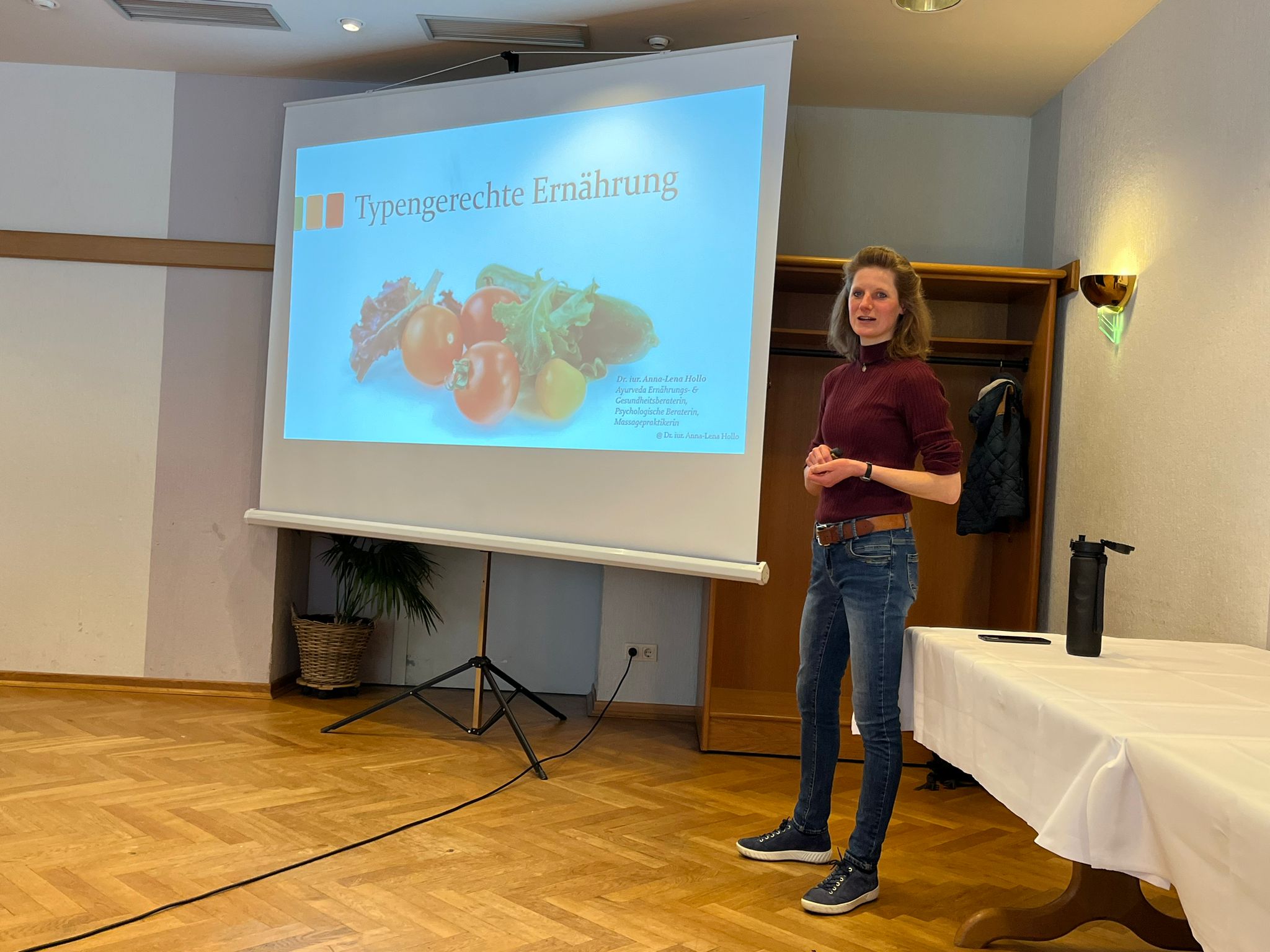 Dr. Lena Holle ging auf die Ernährung ein.