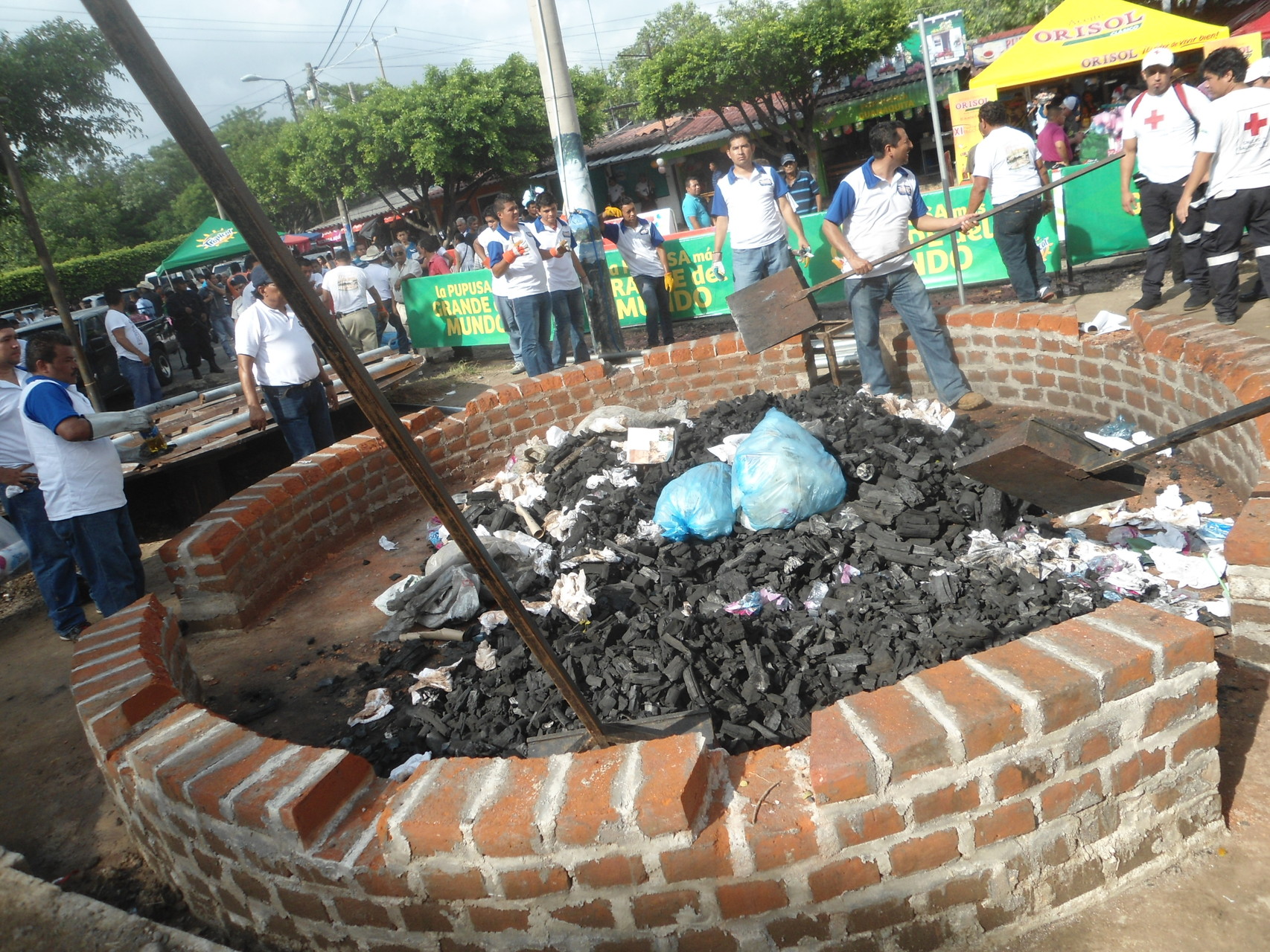 Usaban de todo para encender el fuego