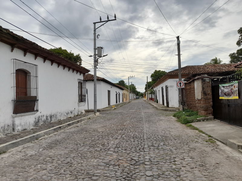 Una hermosa calle de Suchitoto