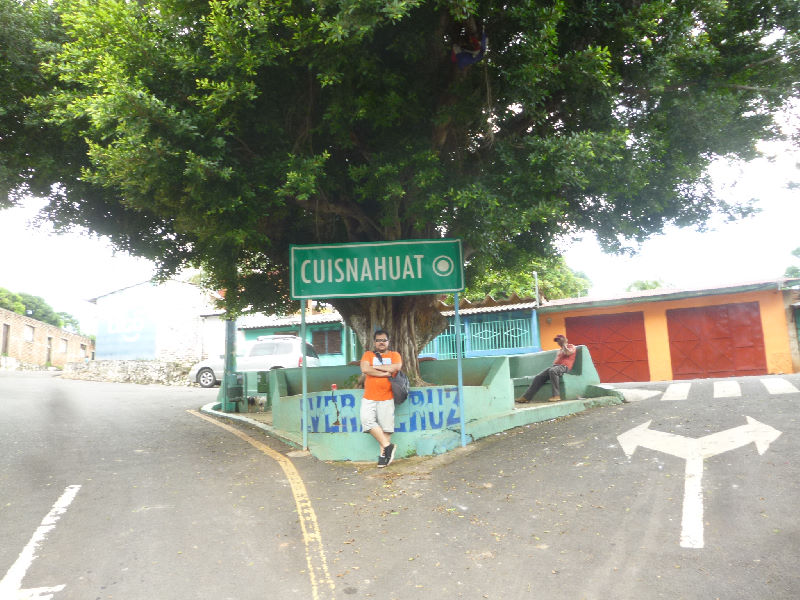 En las calles de Cuisnahuat