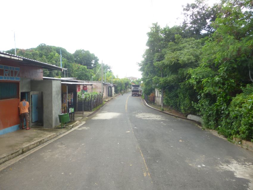 Calle en el centro de Cuisnahuat